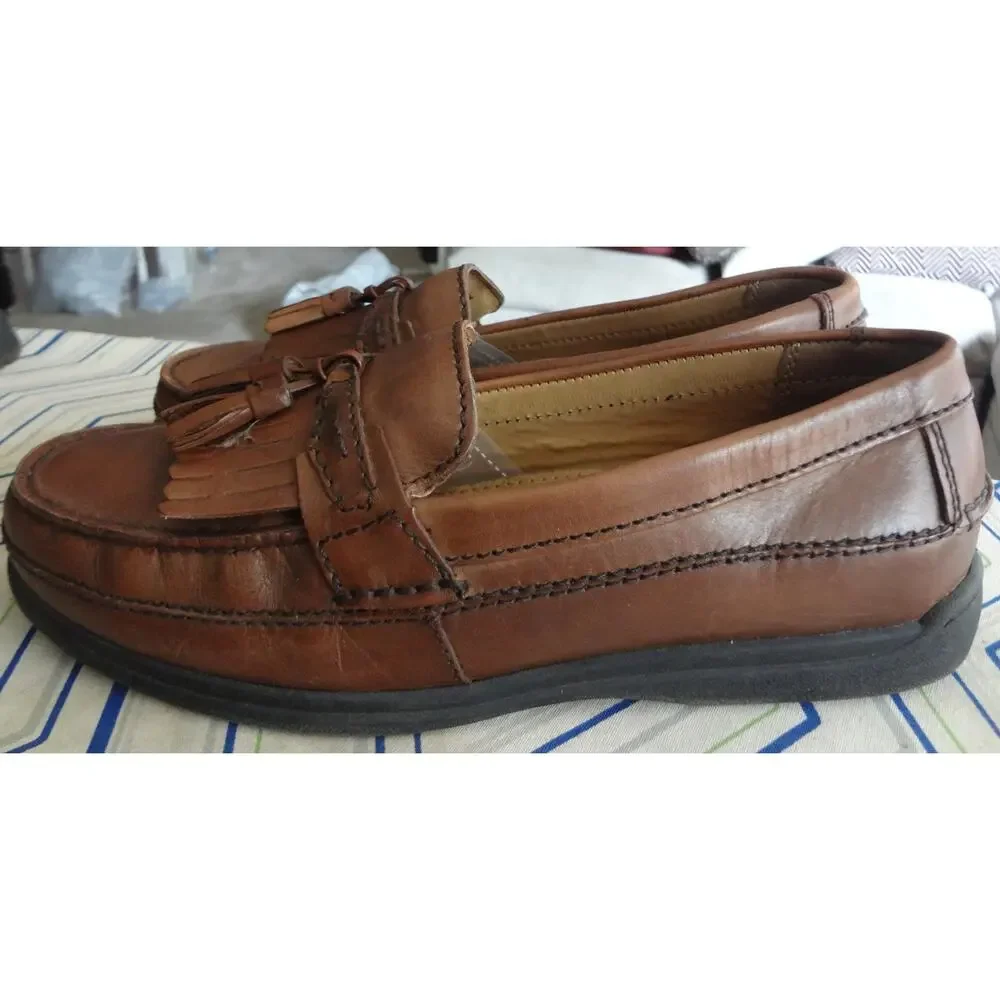 Vintage 90s Y2K DOCKERS Brown Leather Loafers Boat Men 9.5 Tassel Kiltie Casual